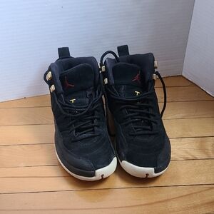 Air Jordan 12 Retro Reverse Taxi Sneakers